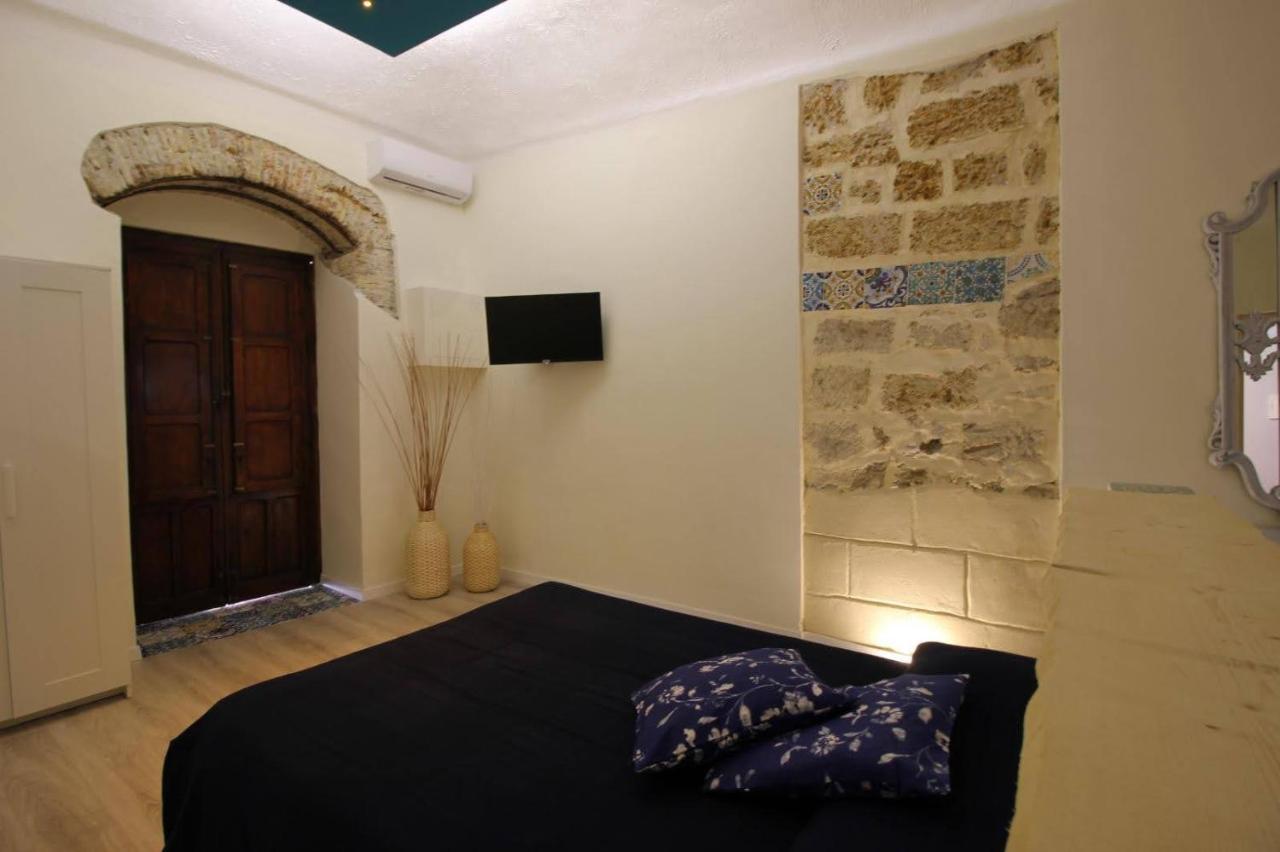 Zyz Holiday Home Palermo Exterior photo
